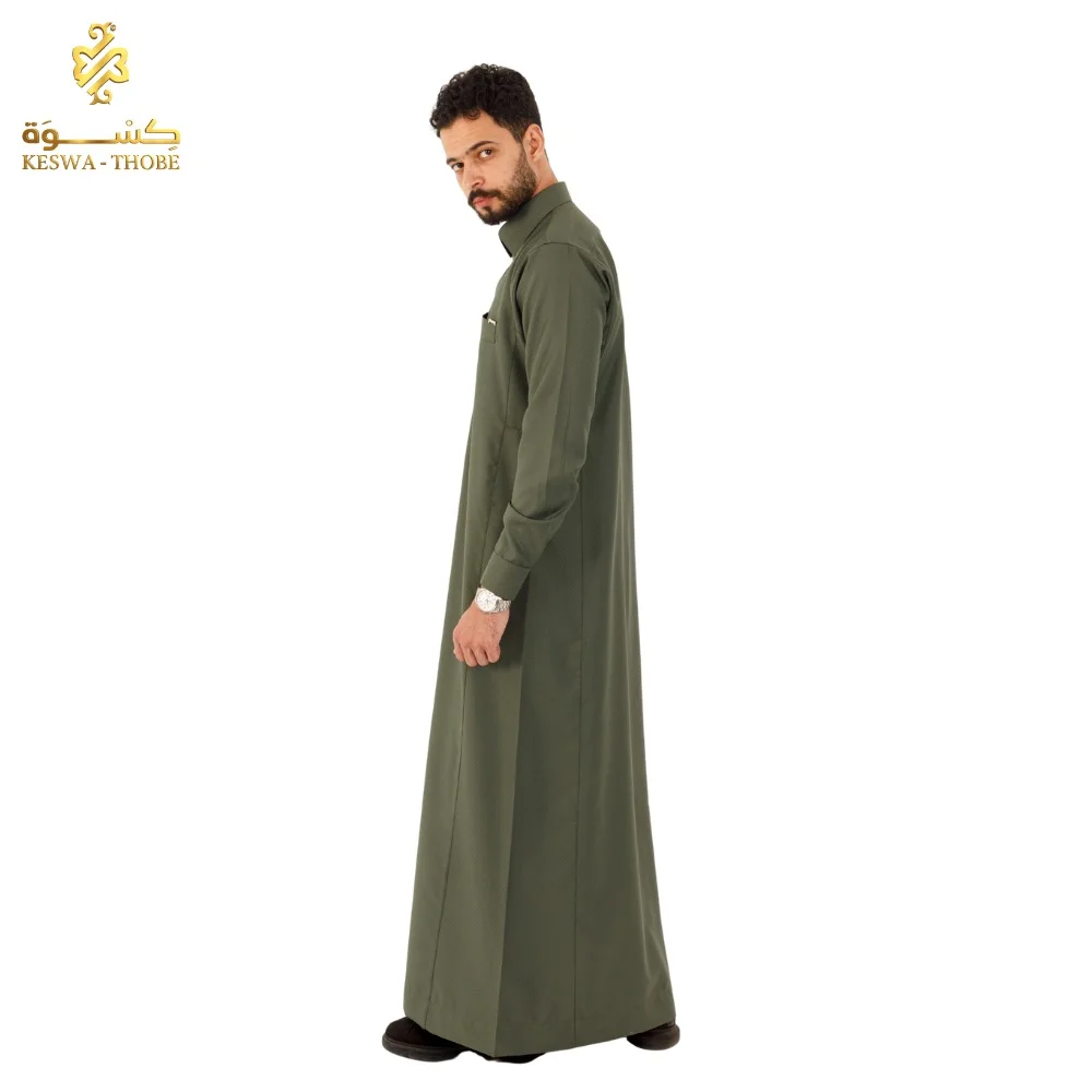 كم اسورة واكسسوار كلاسيكي في جلابية رجالي سعودي