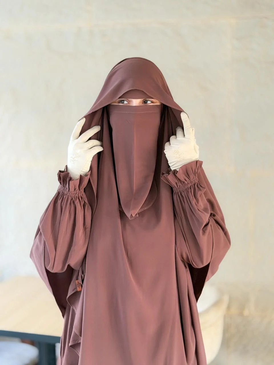 حجاب شرعي متكامل تفاصيل الخمار الغشوة والنقاب في طقم فرنسي سلمى طوبي