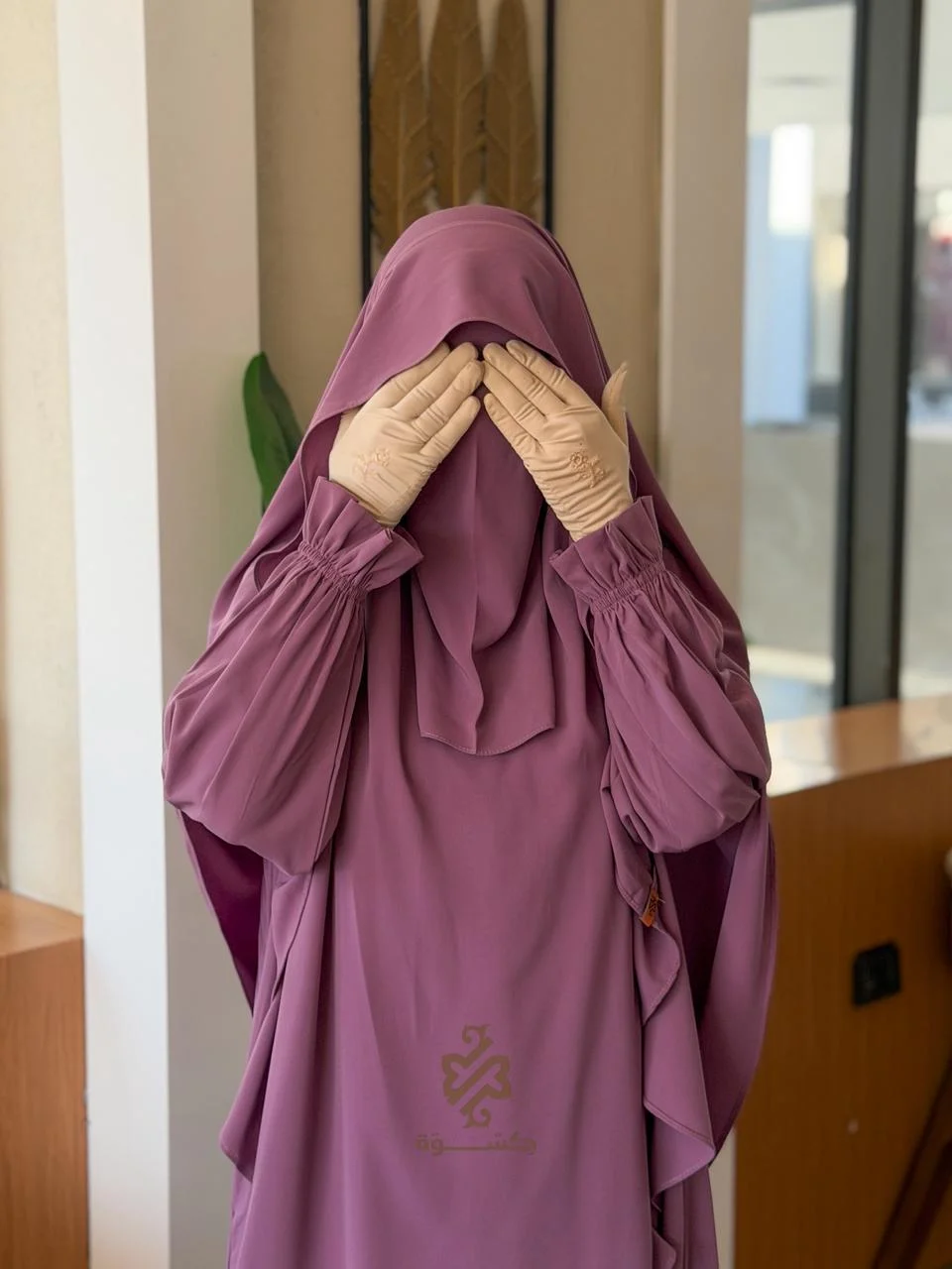 سهولة تنسيق النقاب في طقم فرنسي 3 قطع موديل سلمى كشمير